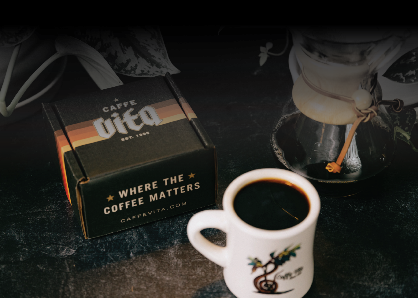 Vita-Coffee-Club-Subscription-box-with-mug-and-Chemex
