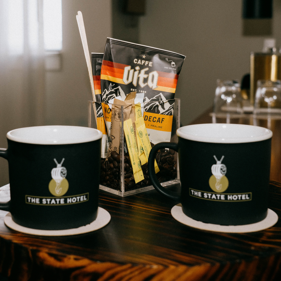 Novacella Decaf with mugs